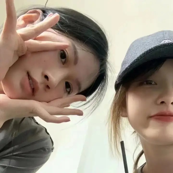 黑玫瑰公寓